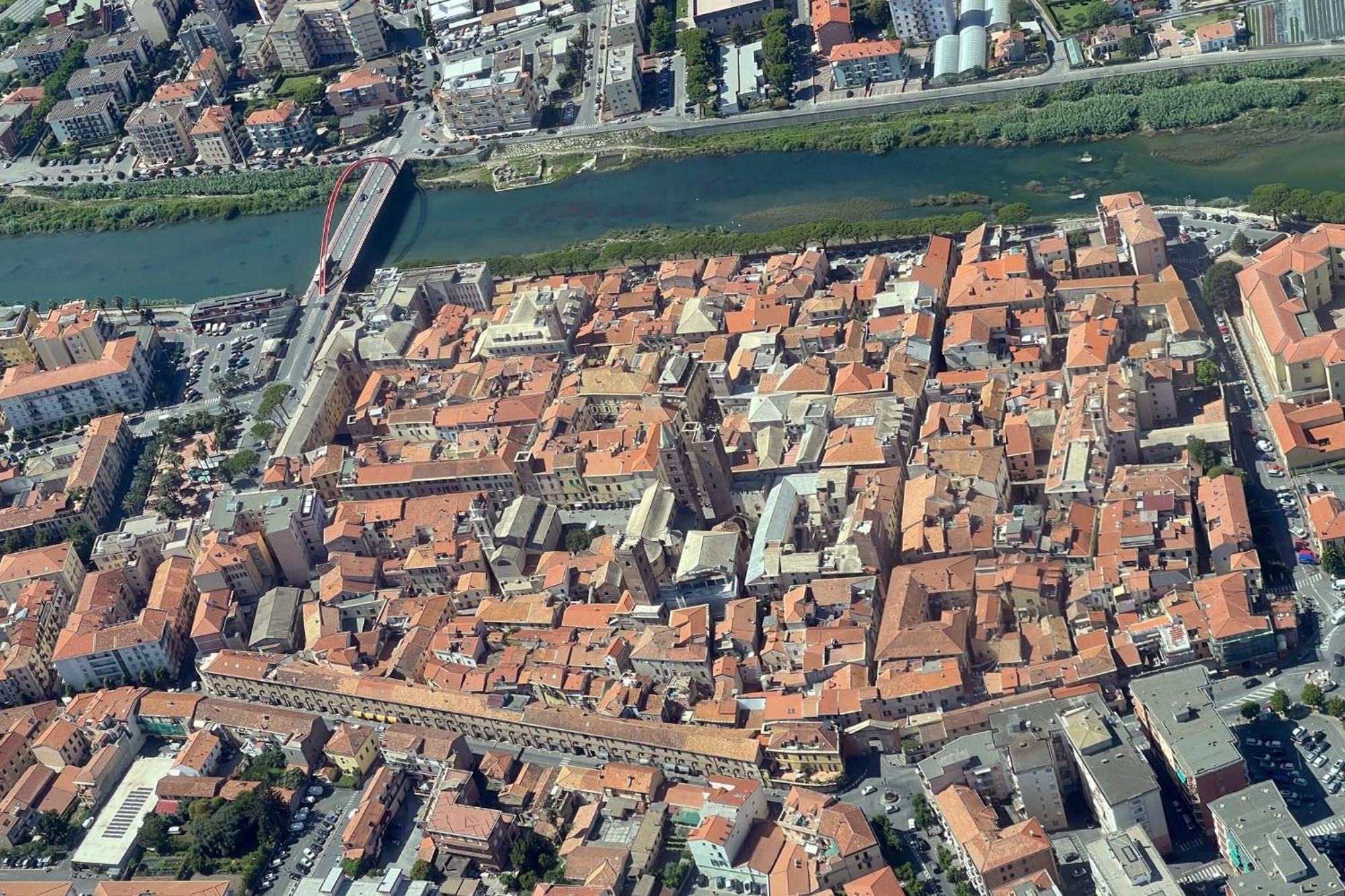 Palazzo Oddo Rental Rooms 阿尔本加 外观 照片
